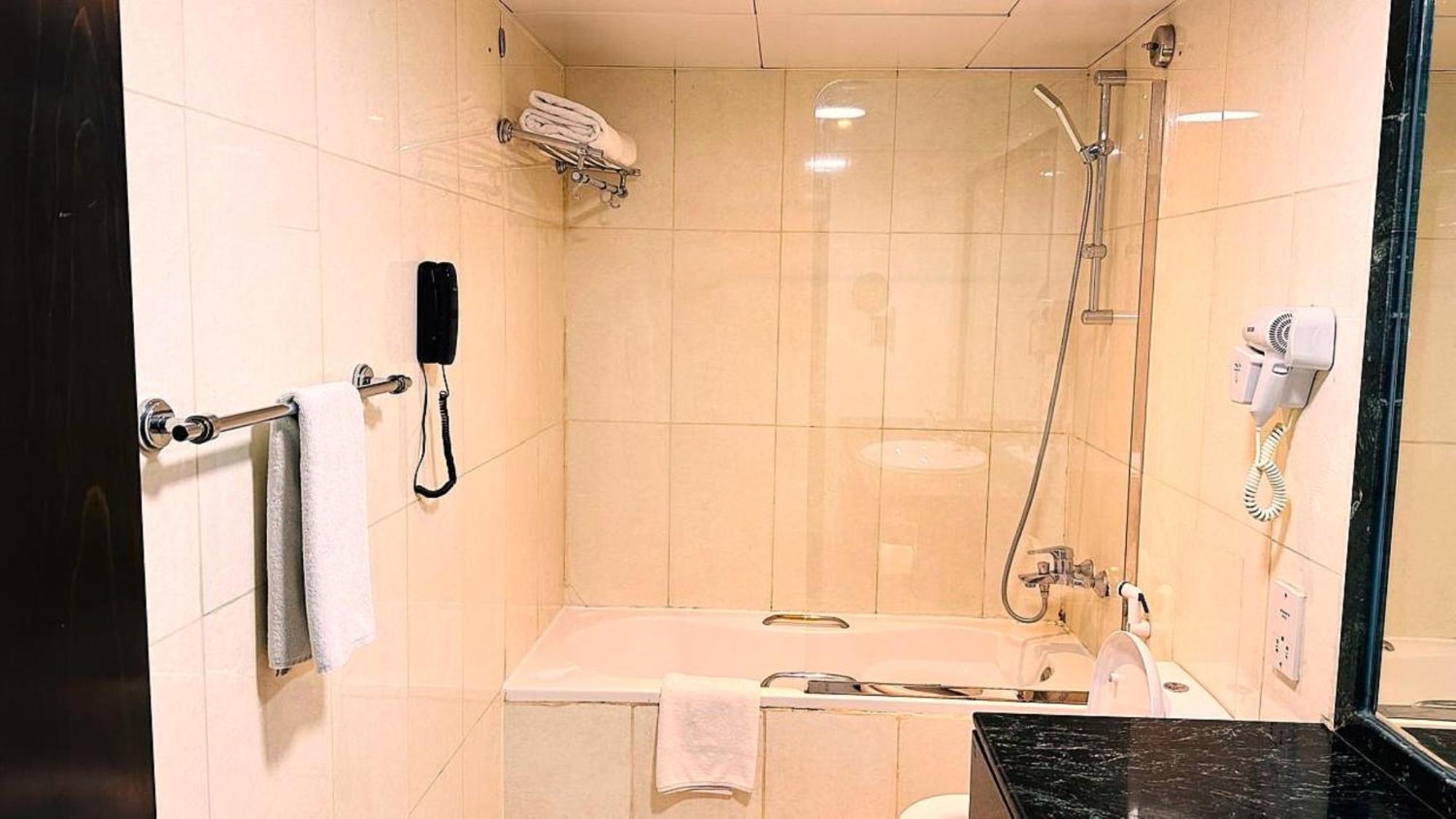Rolla Suites Hotel -Former J5 Bur Dubai Hotel Экстерьер фото